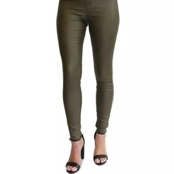 Almost Famous High Rise Skinny Leg Junior's Coated Finish olive Jeans size 3 NWT - Picture 4 of 7